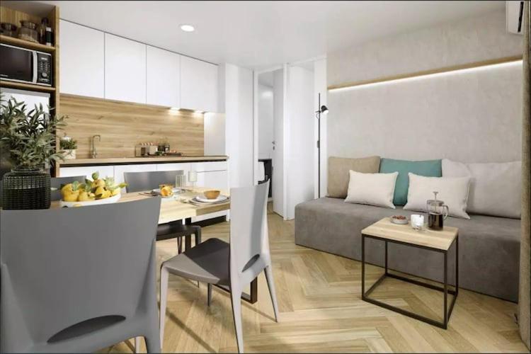 Premium Mobile Home In โนวาลยา ภายนอก รูปภาพ